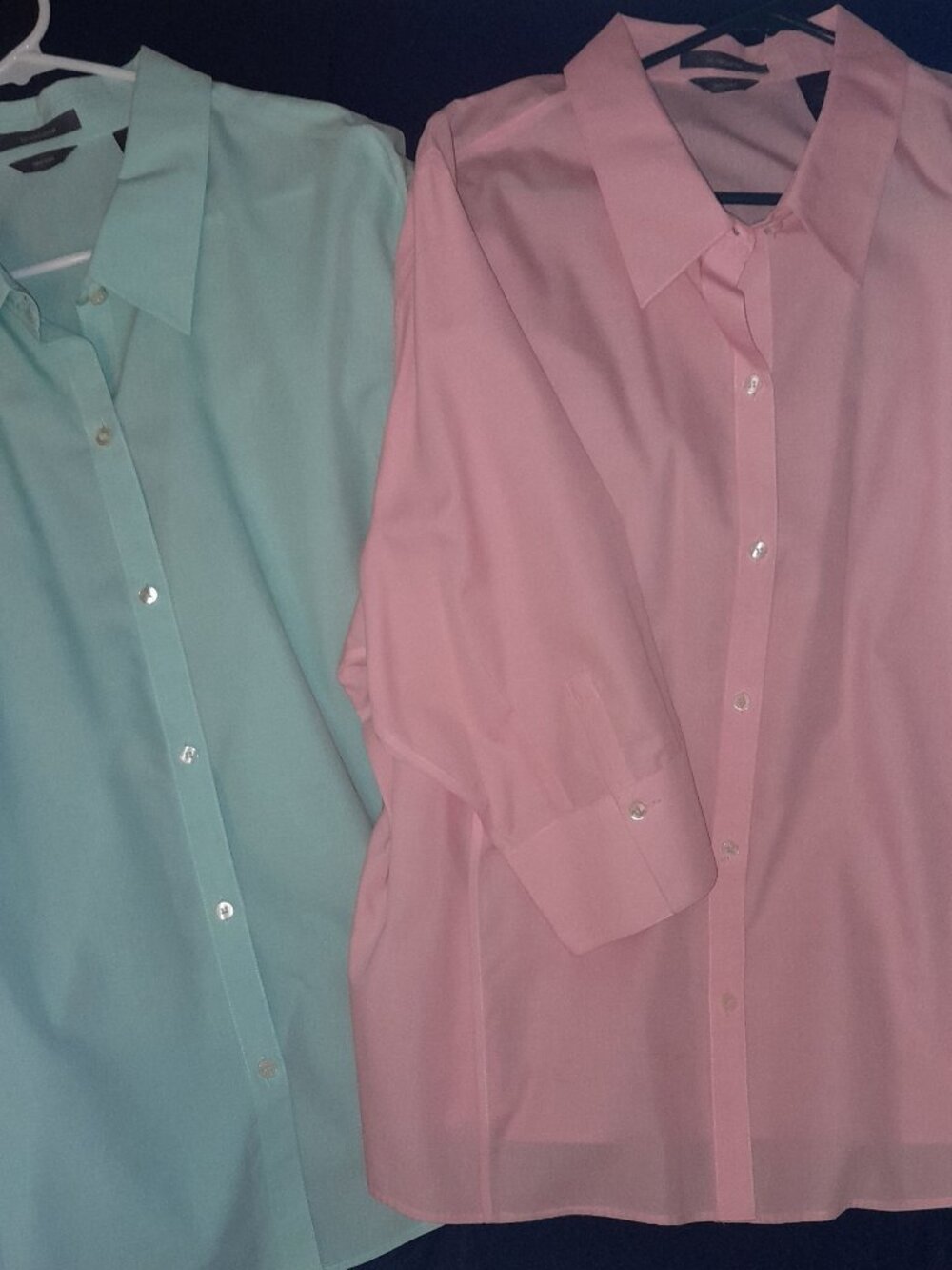 Liz Claiborne Non-Iron Tops 22W
